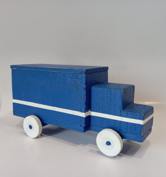 Camion bleu